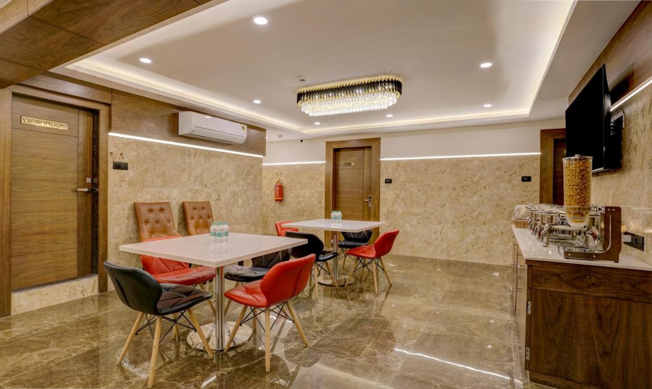 Treebo Castle Rock Inn Mumbai Exterior photo